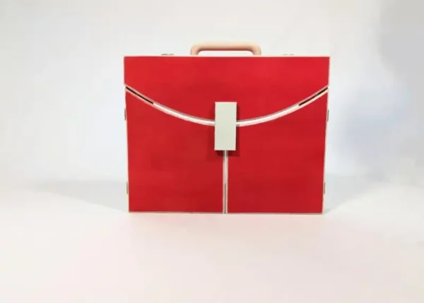 Éveillez l'imagination avec ce butaï rouge Kamishibai, un théâtre de contes artisanal. Créez des moments magiques en famille.